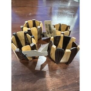 Pier One Wooden Napkin Rings‎ New